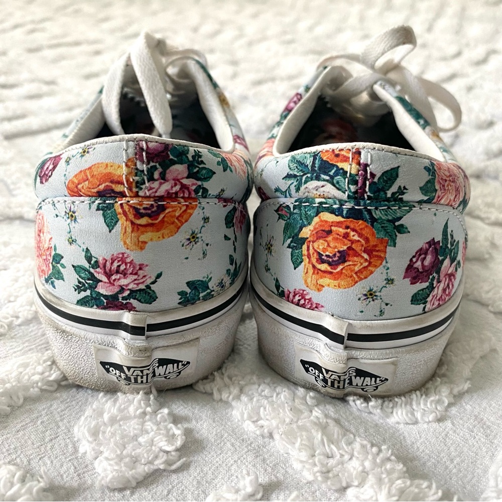 VANS Era Garden Floral Lace Up Sneakers - Picture 7 of 11